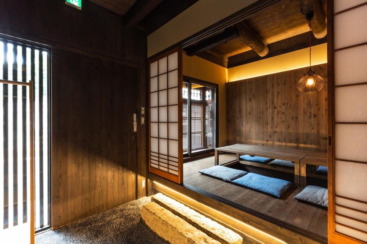 Ochaya Hasu, Maison De The Qui N'a Jamais Servi De The Villa